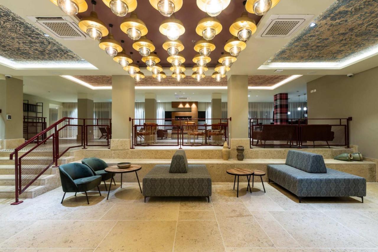 Hotel Roxon Desert